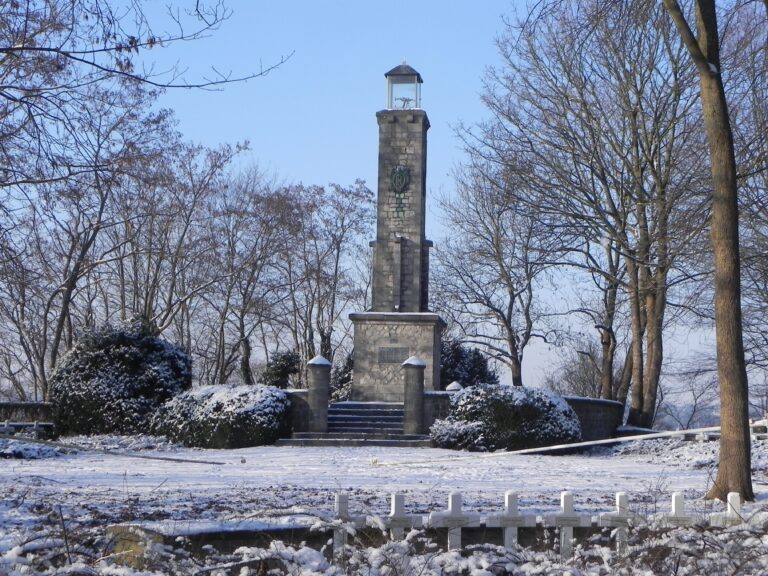 Le Phare Breton d'Auvelais