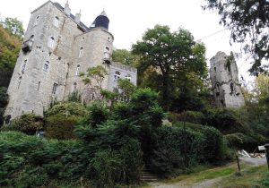 Château des grottes de Floreffe